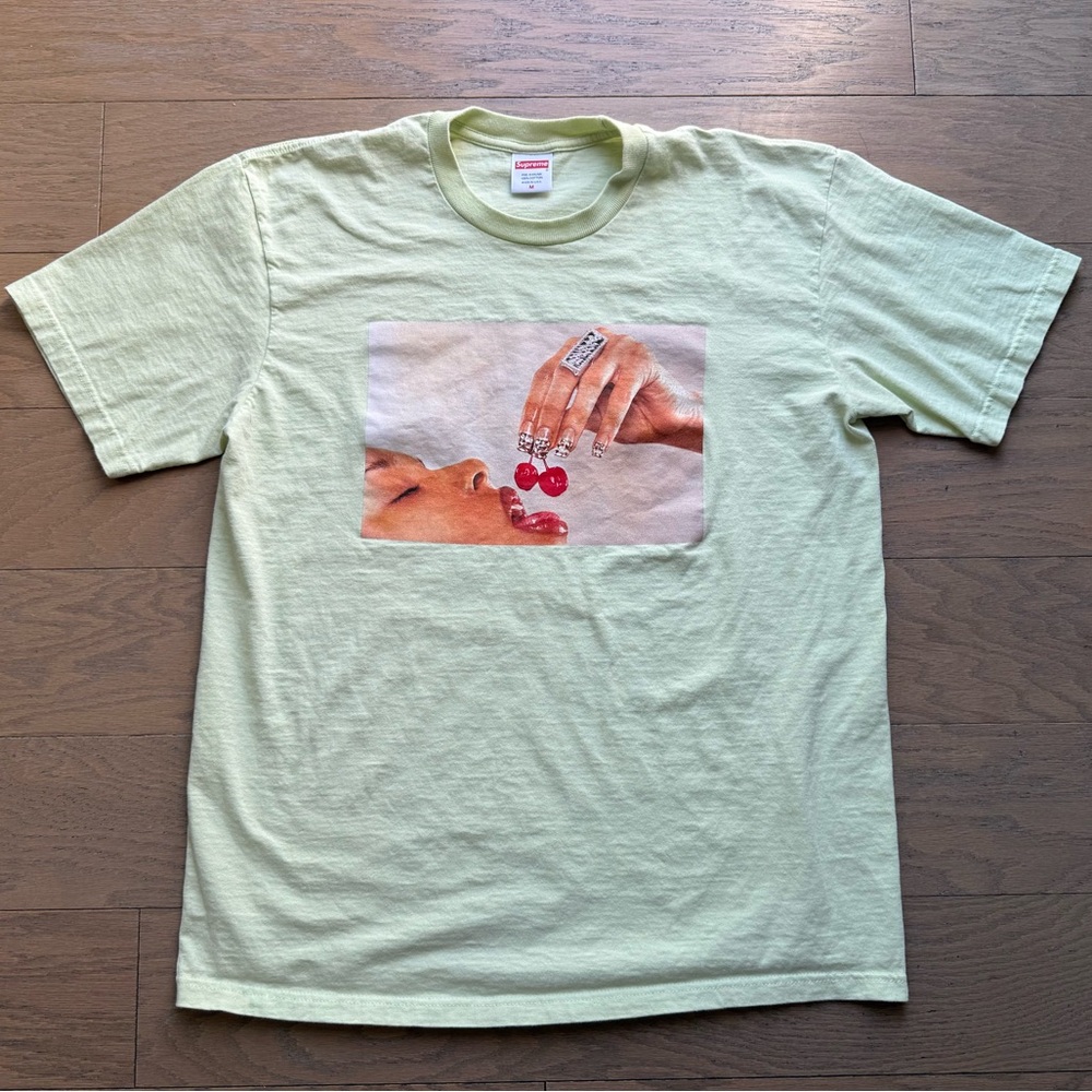 Supreme Cherries Tee - pale mint
